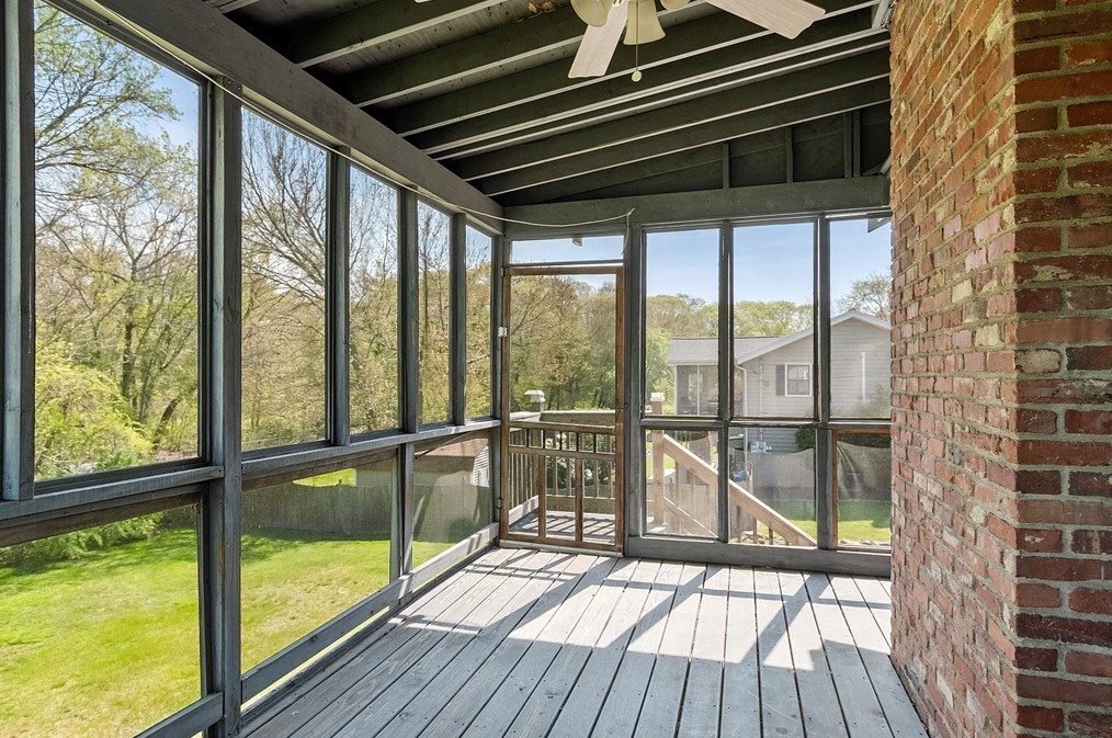 6 Fox Run Rd, Danvers MA 01923-1501 exterior