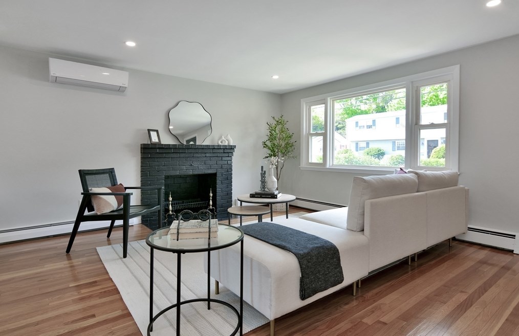 19 Francis Rd, Salem MA 01970-2908 exterior