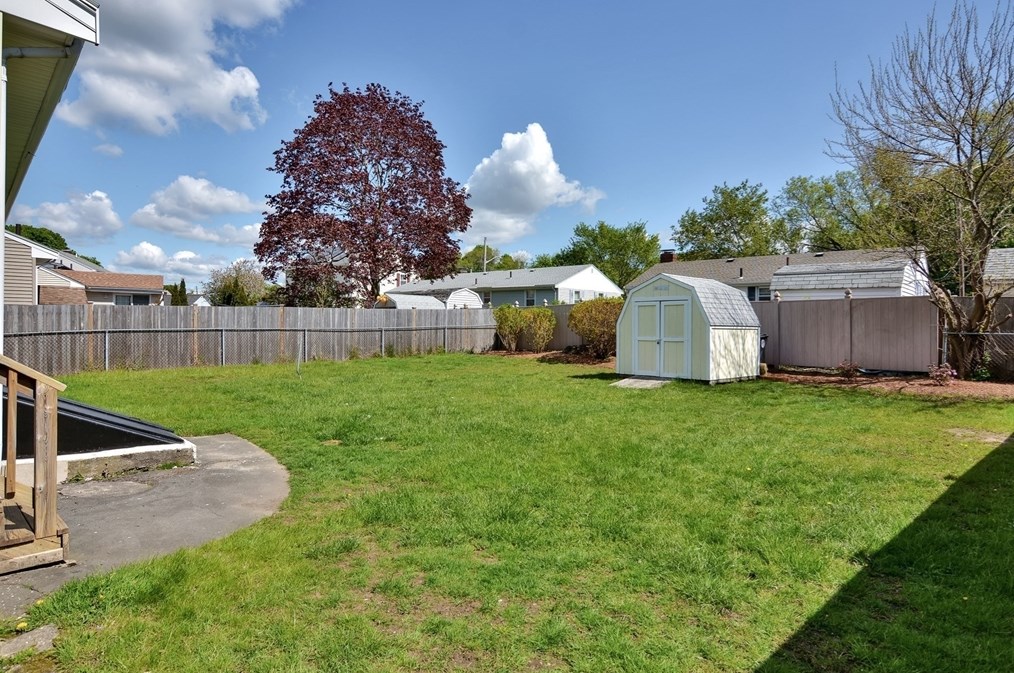 19 Francis Rd, Salem MA 01970-2908 exterior