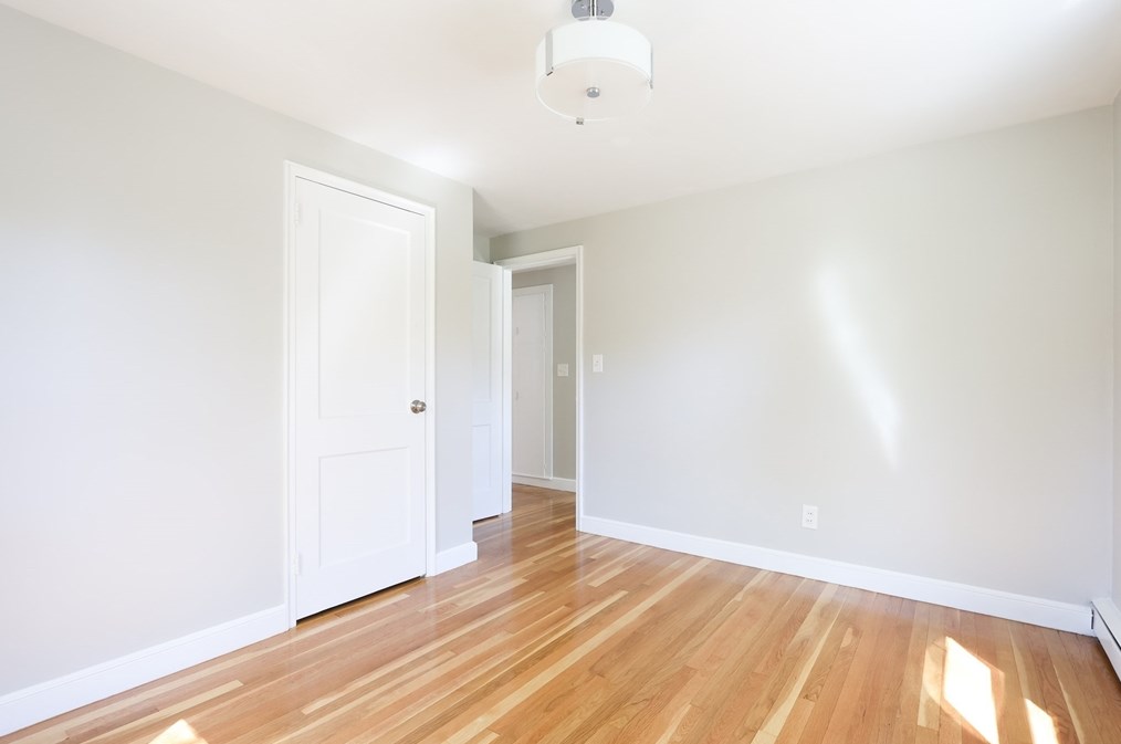 15 Davidson Rd, Framingham MA  01701-3229 exterior