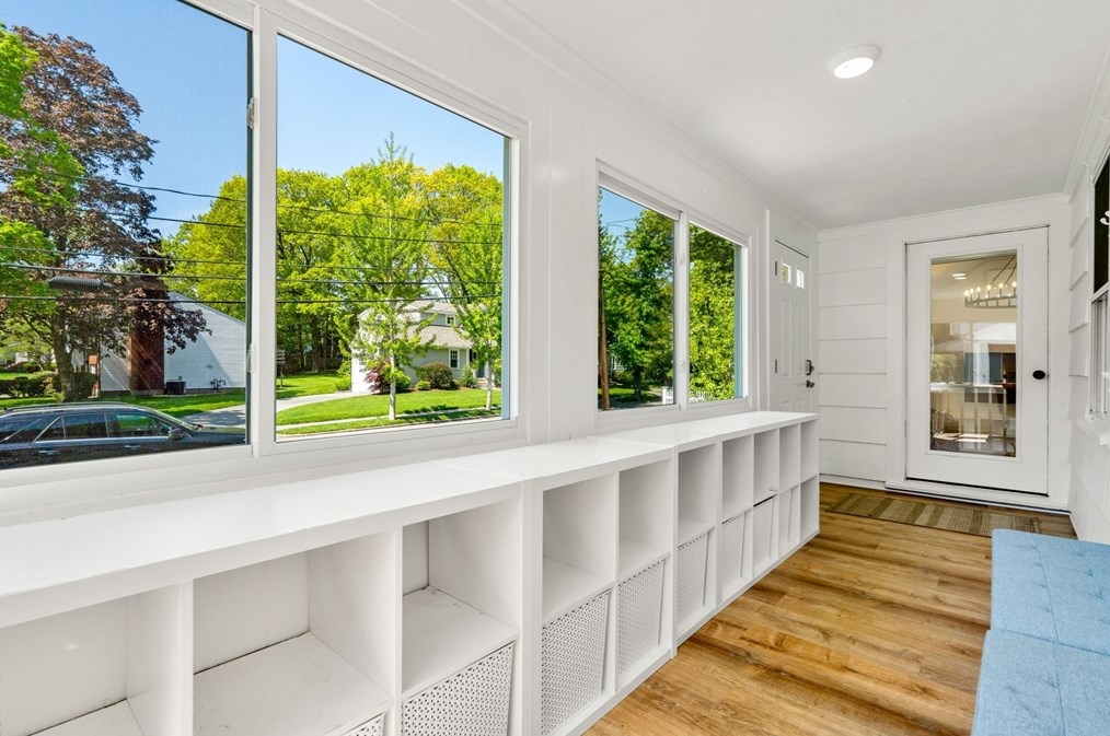 14 Pierrepont Rd, Newton MA 02462-1126 exterior