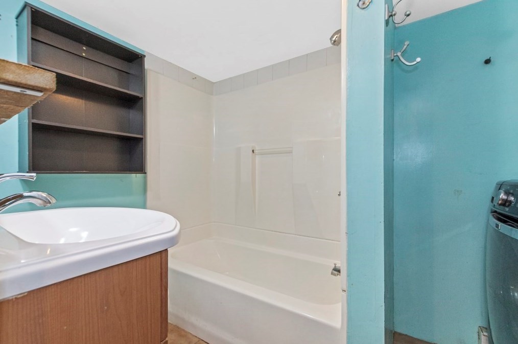 10 Marcius Rd, Worcester MA 01607-1229 exterior