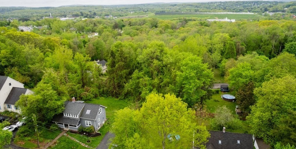 10 Marcius Rd, Worcester MA 01607-1229 exterior