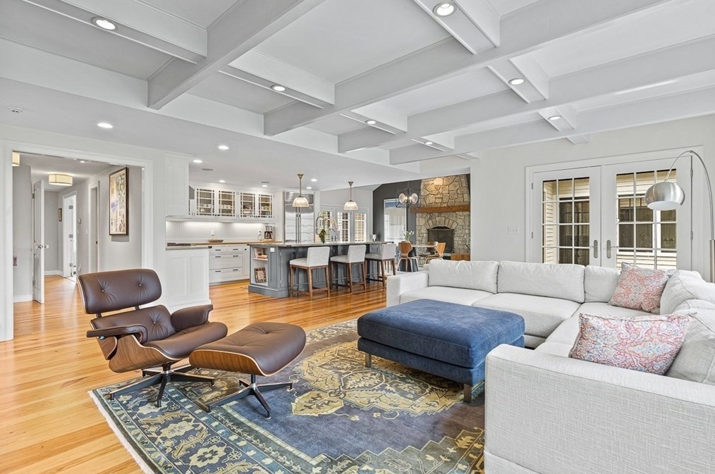 126 Alcott Rd, Concord MA  01742-2605 exterior