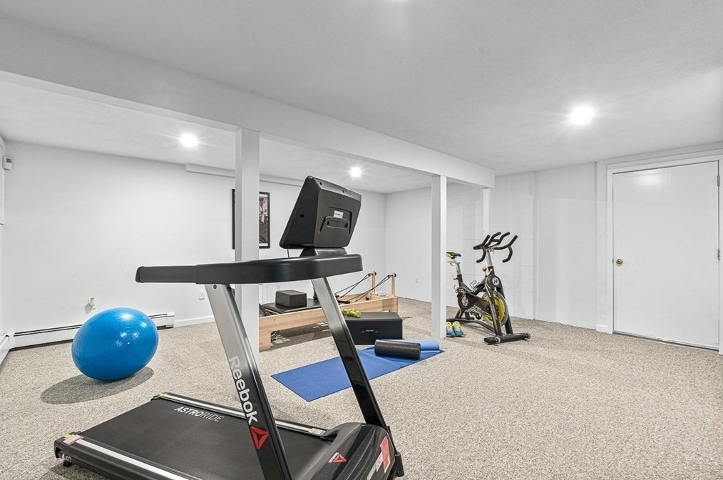 126 Alcott Rd, Concord MA  01742-2605 exterior