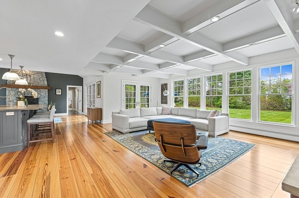 126 Alcott Rd, Concord MA  01742-2605 exterior