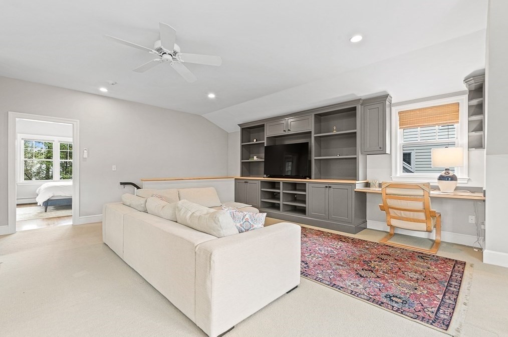 126 Alcott Rd, Concord MA  01742-2605 exterior