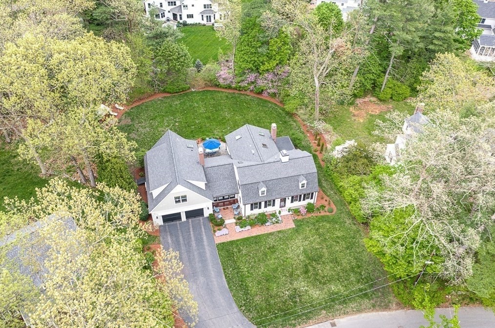 126 Alcott Rd, Concord MA  01742-2605 exterior