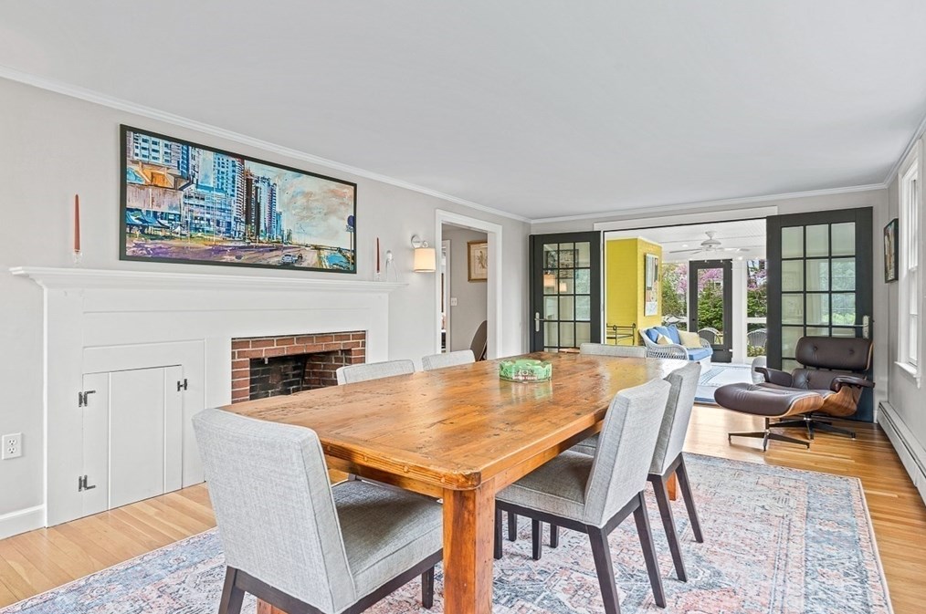 126 Alcott Rd, Concord MA  01742-2605 exterior