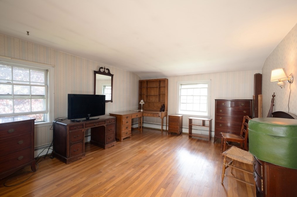 26 Cold Spring Rd, Holliston MA 01746-2509 exterior