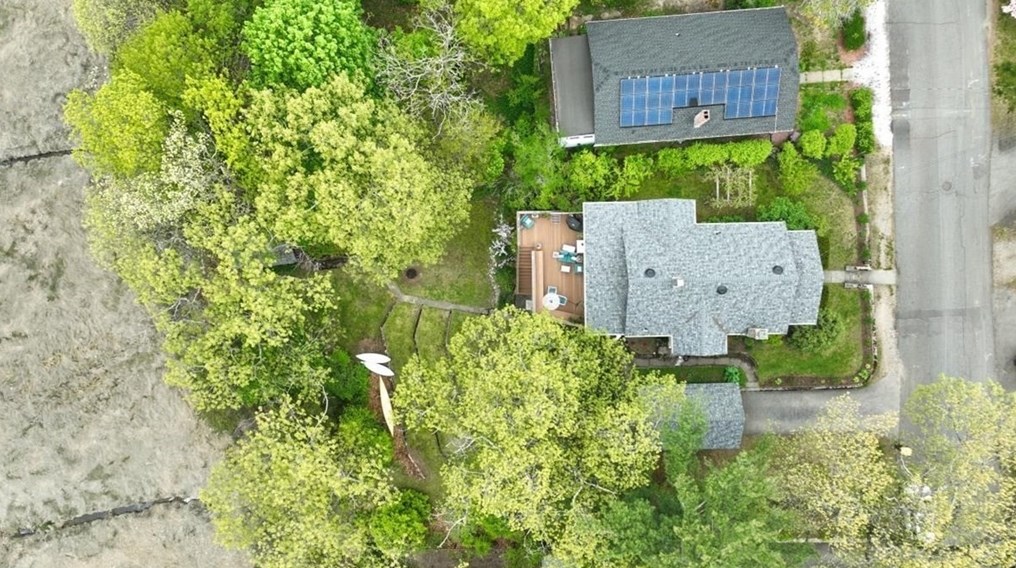 60 Clinton Rd, Weymouth MA 02189-3010 exterior