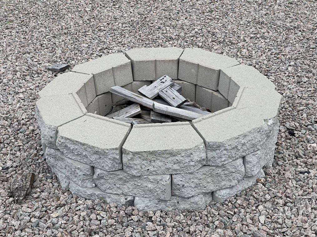 672 Grinnell St, Fall River MA 02721-3832 exterior