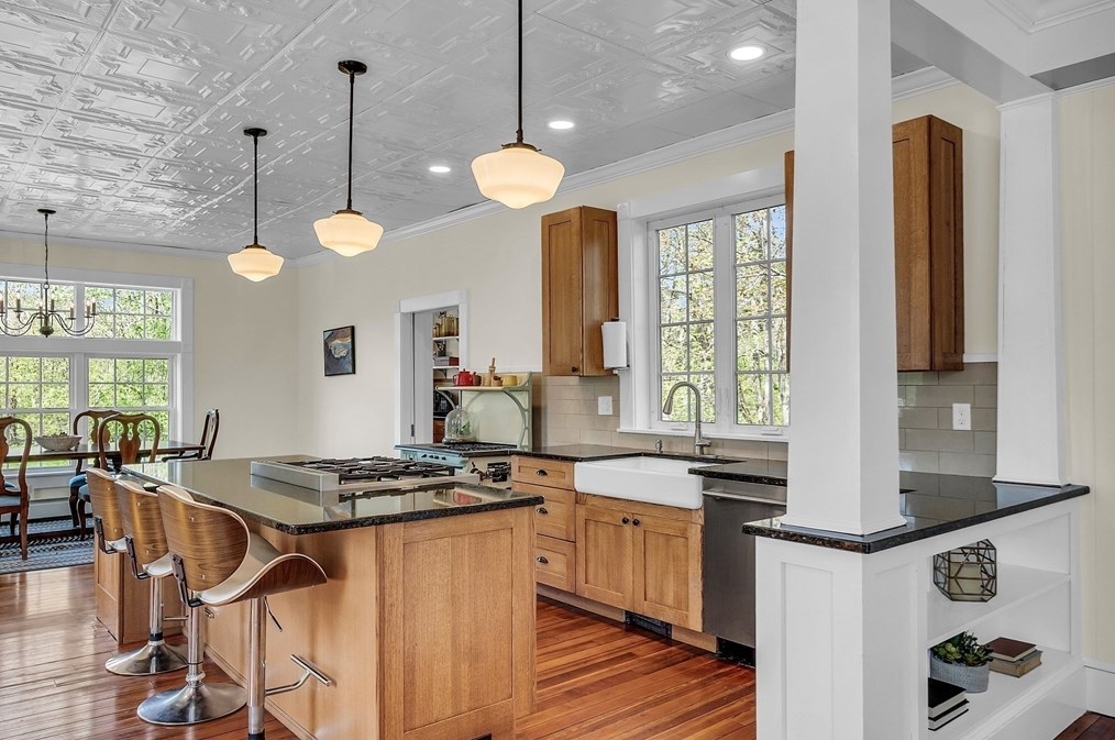 1178 Broadway, Haverhill MA  01832-1142 exterior