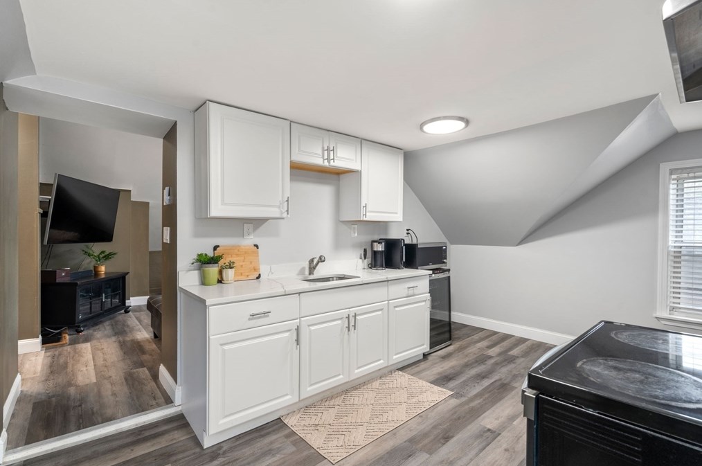 248 Somerset Ave, Taunton MA  02780-4625 exterior