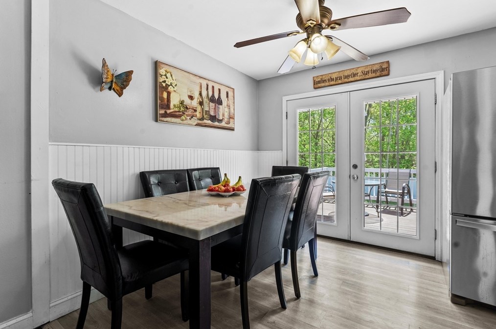 74 Briggs St, Taunton MA 02780-4806 exterior