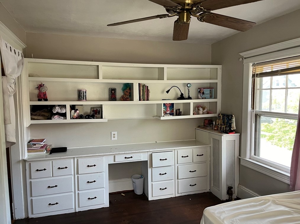 45 Eton St, Springfield MA  01108-2838 exterior