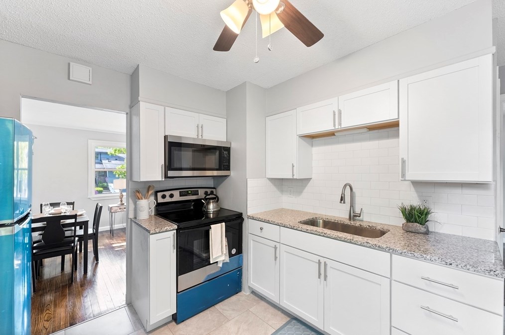 68 Crestmont St, Springfield MA  01108-3314 exterior