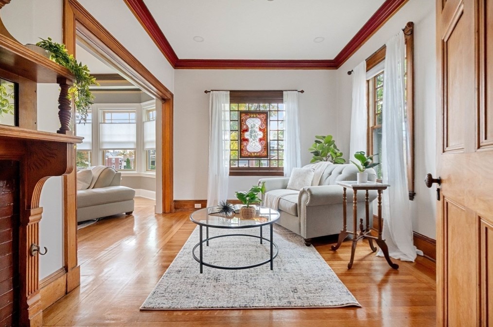 4 Melville Ave, Boston MA 02124-2104 exterior