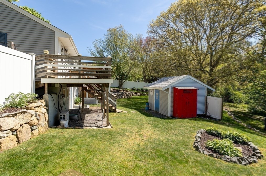 21 Mason St Ext, Bourne MA 02532-5329 exterior