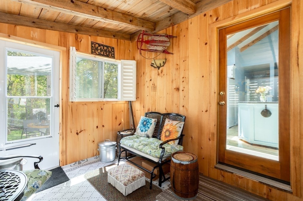 21 Mason St Ext, Bourne MA 02532-5329 exterior