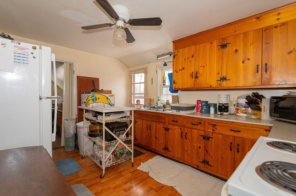 111 Holden St, Holden MA 01520-1736 exterior