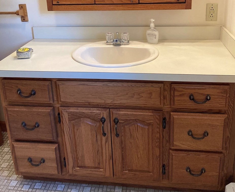 50 Rosewood Dr, Seekonk MA exterior