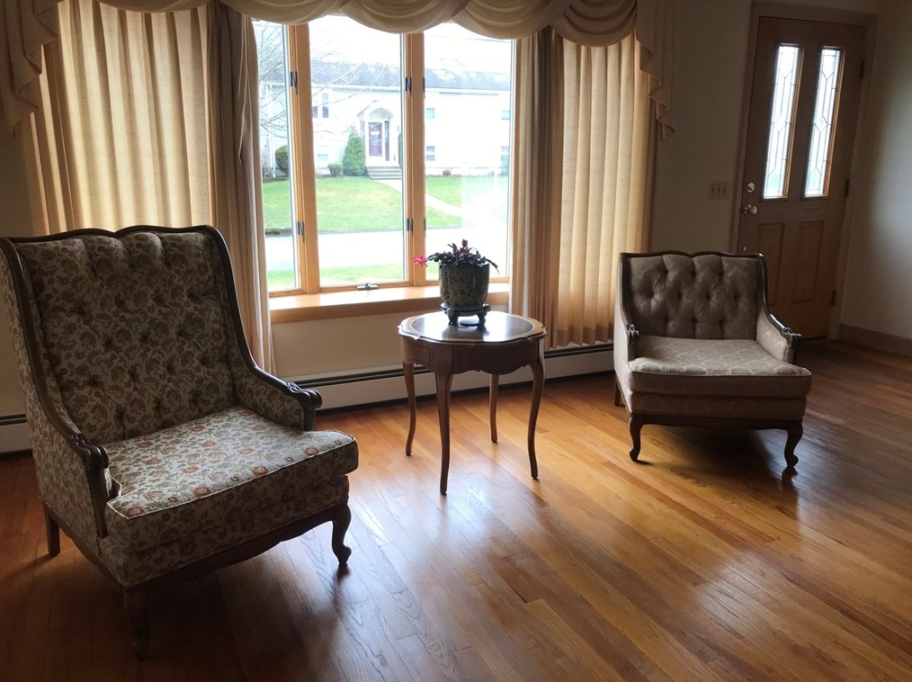 50 Rosewood Dr, Seekonk MA exterior