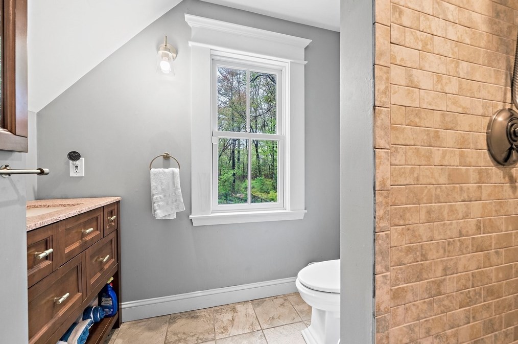 62 Cornet Stetson Rd, Scituate MA 02066-4452 exterior