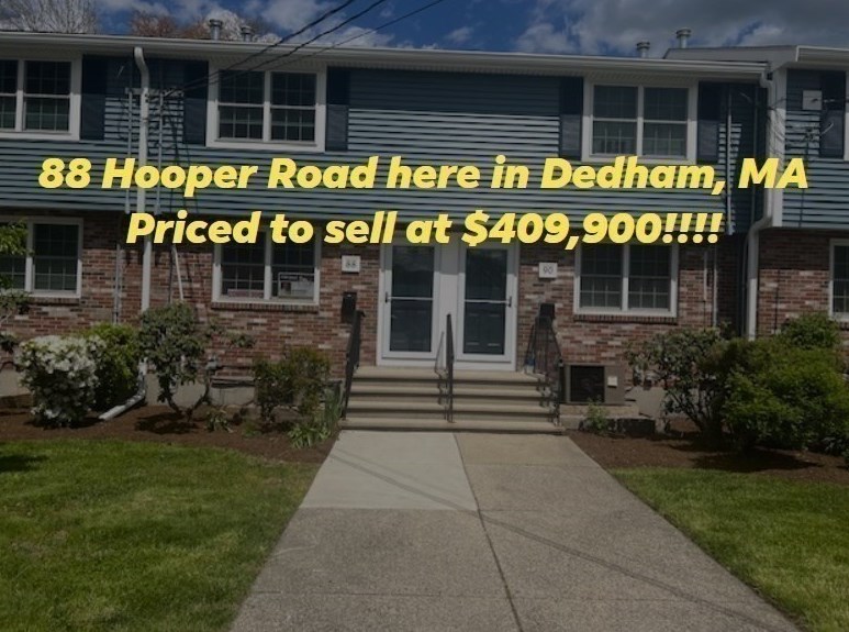 88 Hooper Rd, Dedham MA 02026-5312 exterior
