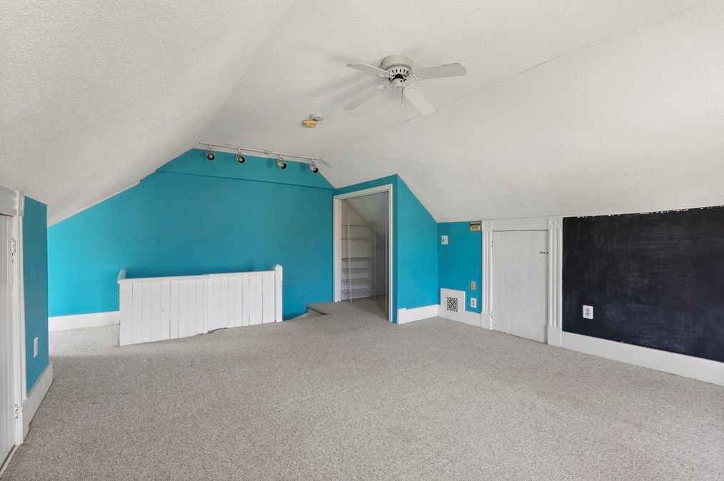 314 Springfield St, Chicopee MA 01013-2834 exterior