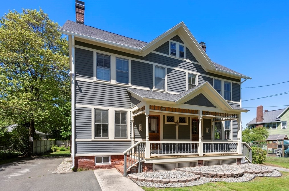 314 Springfield St, Chicopee MA 01013-2834 exterior