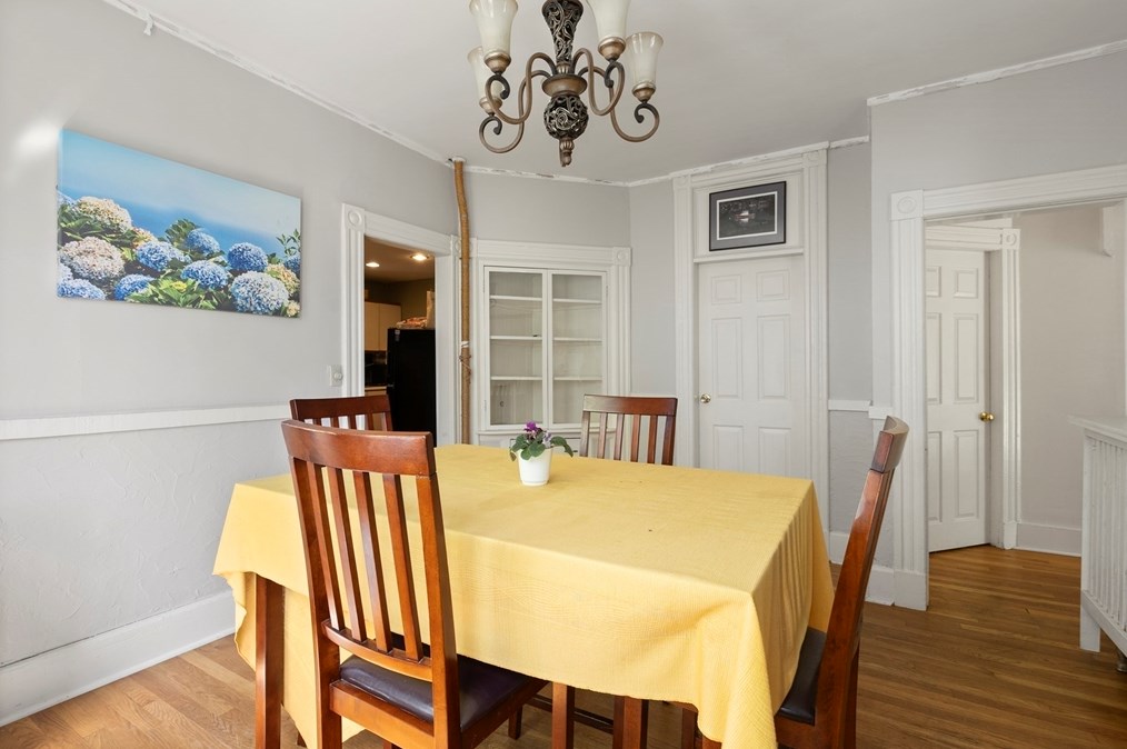 314 Springfield St, Chicopee MA 01013-2834 exterior