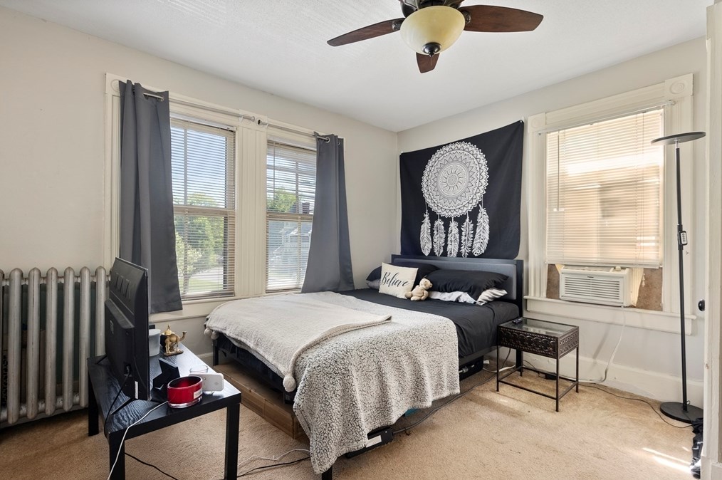 314 Springfield St, Chicopee MA 01013-2834 exterior