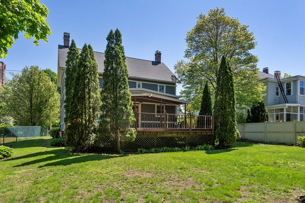 314 Springfield St, Chicopee MA 01013-2834 exterior