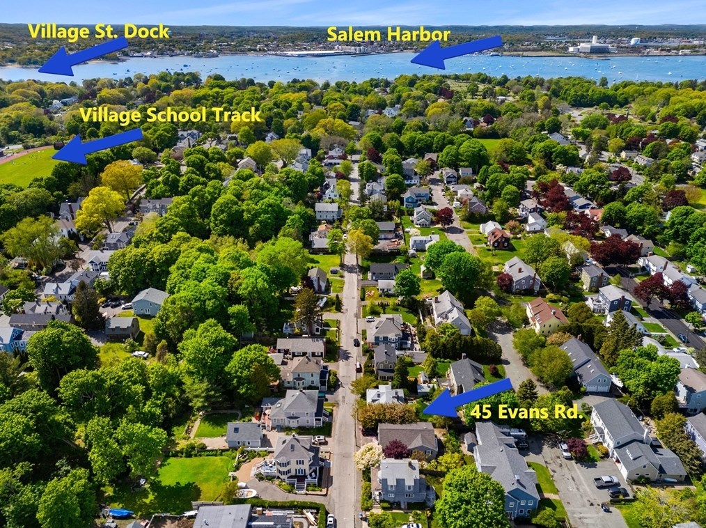 45 Evans Rd, Marblehead MA 01945-2447 exterior
