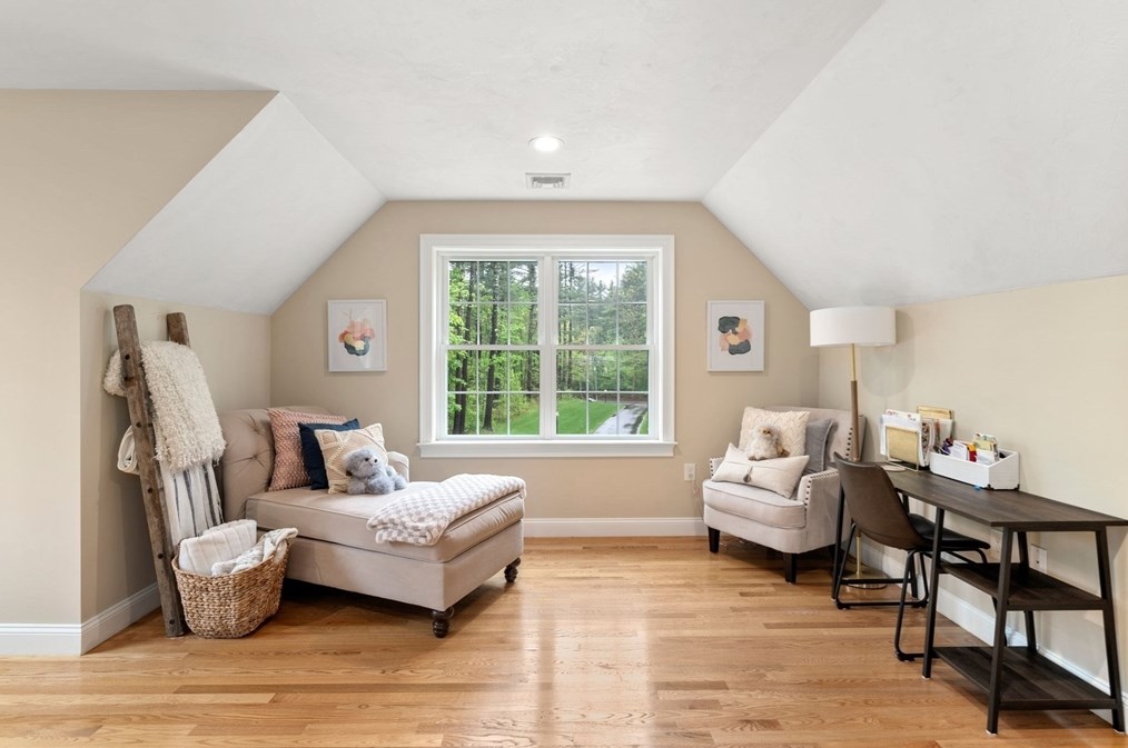 24 Cleveland St, Norfolk MA  02056-1003 exterior