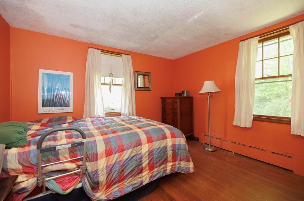 191 Bullard St, Holden MA 01520-2104 exterior