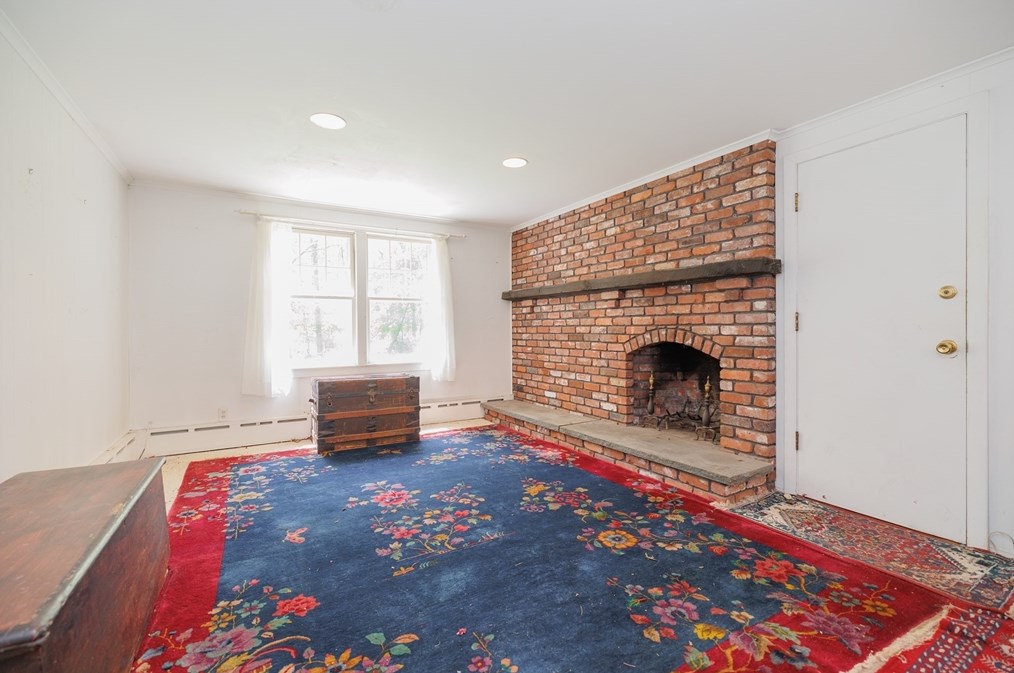 191 Bullard St, Holden MA 01520-2104 exterior