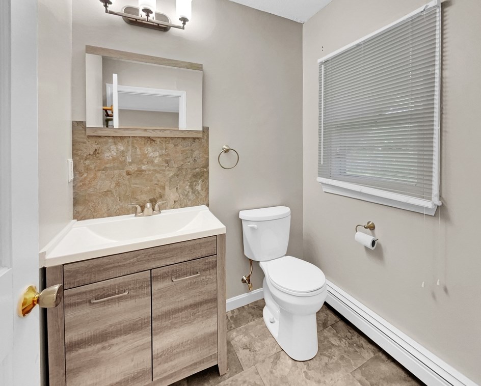 219 Congress St, Milford MA  01757-1403 exterior