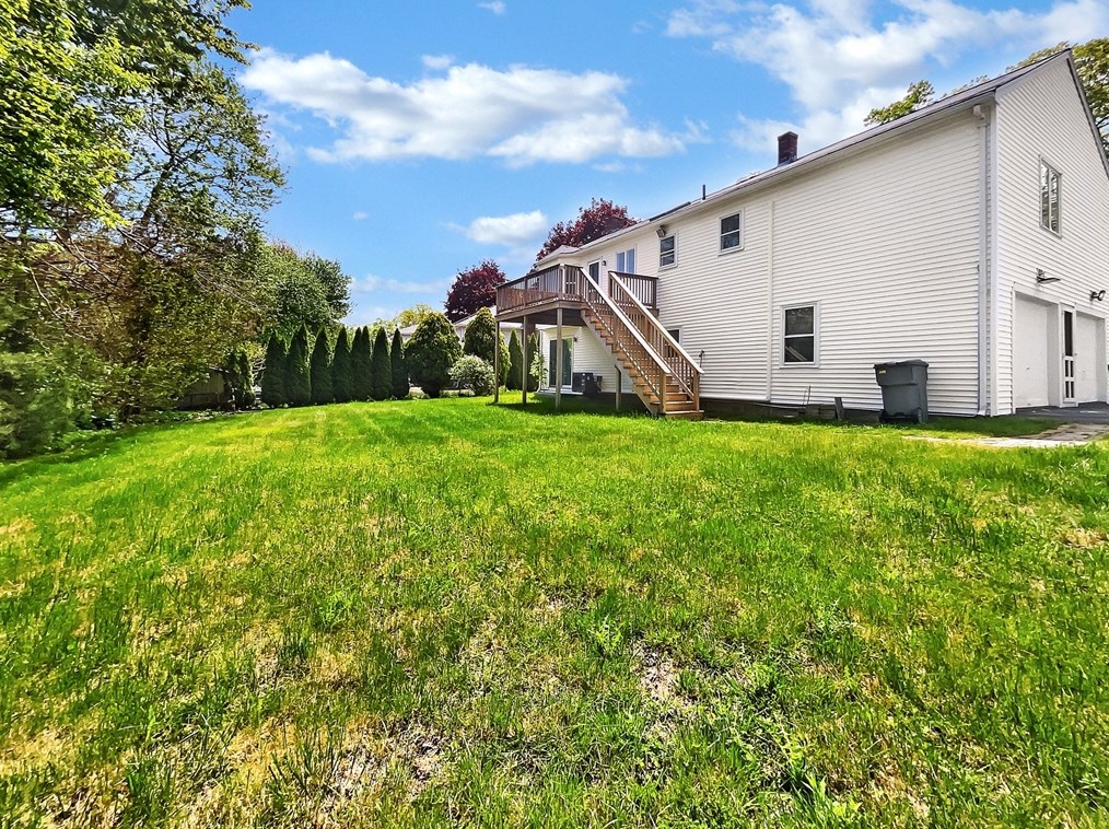 219 Congress St, Milford MA  01757-1403 exterior