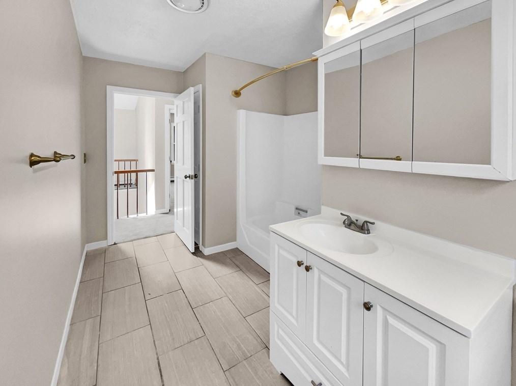 219 Congress St, Milford MA  01757-1403 exterior