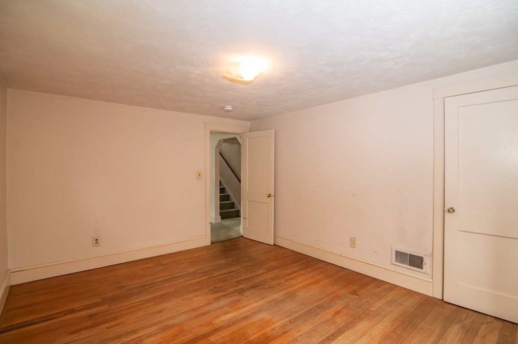 333 Elliott St, Beverly MA 01915-2443 exterior