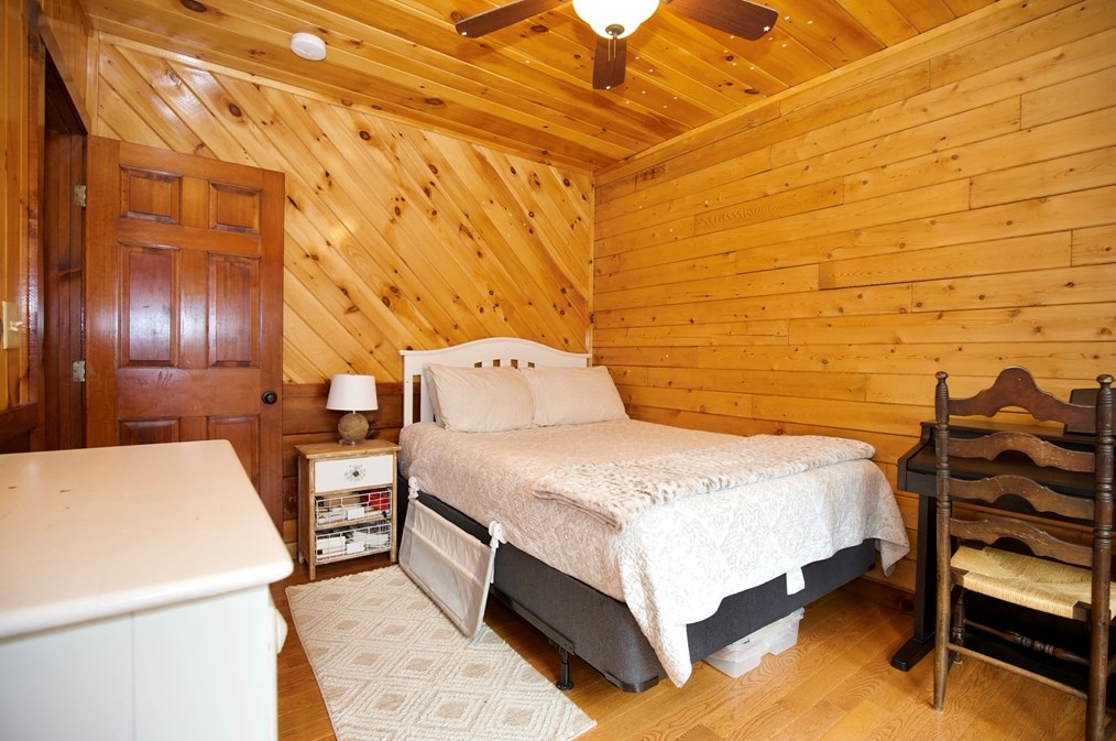 4 Timothy Ln, Plymouth MA 02360-2052 exterior