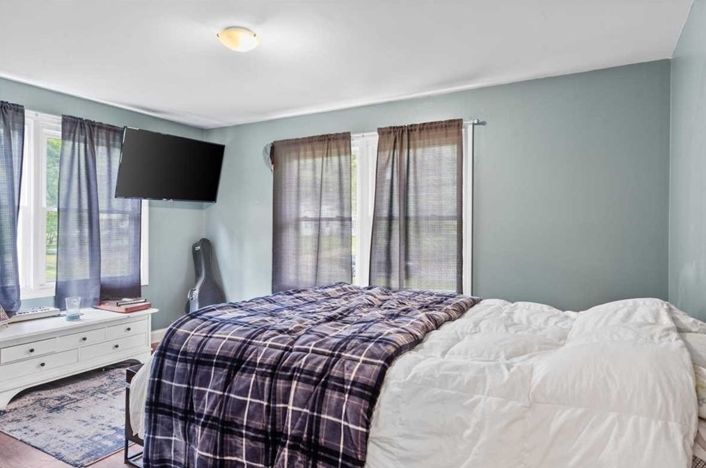 484 Brown St, Winchendon MA 01475-1024 exterior