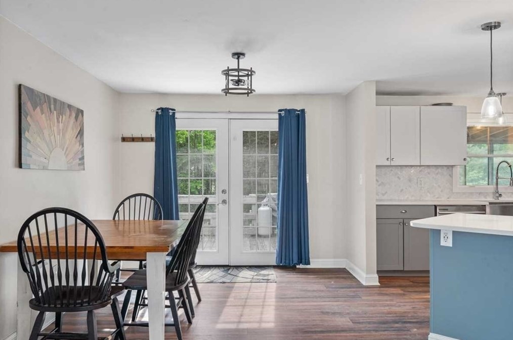 484 Brown St, Winchendon MA 01475-1024 exterior