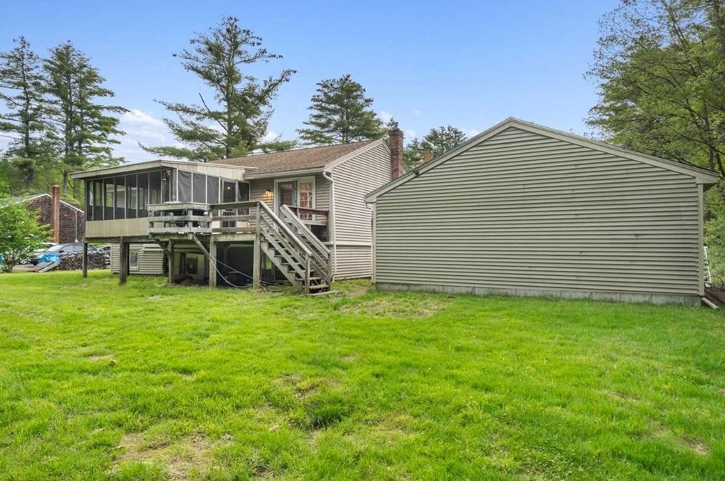 484 Brown St, Winchendon MA 01475-1024 exterior