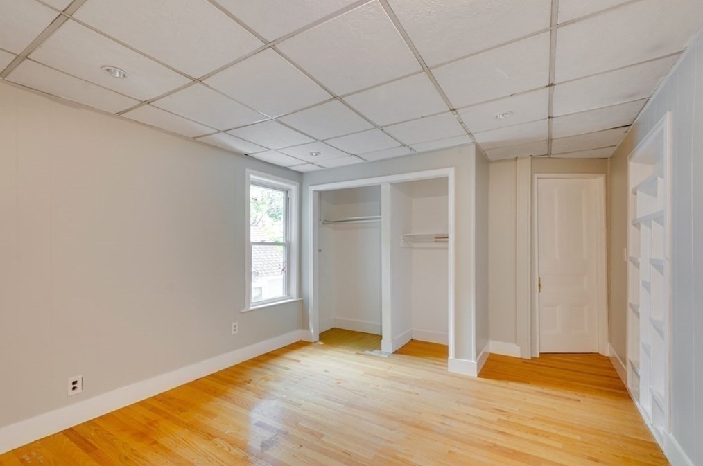 60 Pine St, Malden MA 02148-2340 exterior