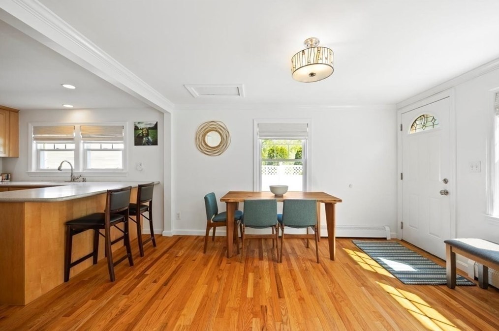 457 St, West Bridgewater MA 02379-1809 exterior