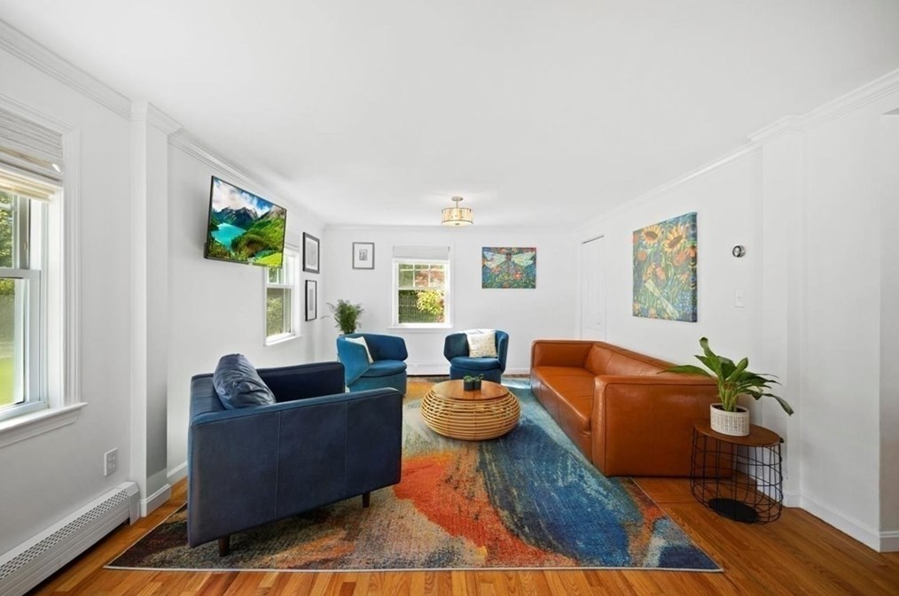 457 St, West Bridgewater MA 02379-1809 exterior