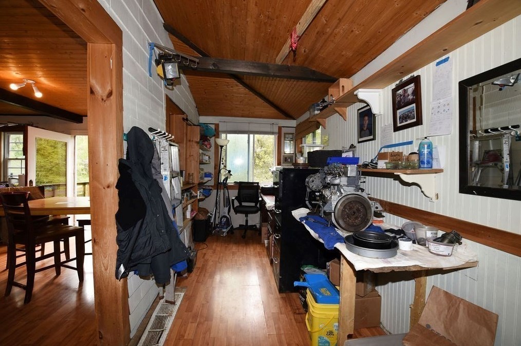 63 Newfield St, Plymouth MA 02360-3402 exterior